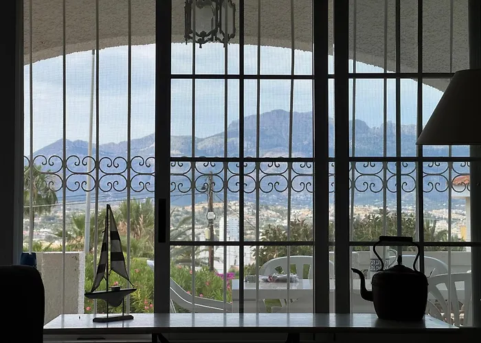 Albir Casa Celeste Feriehus *